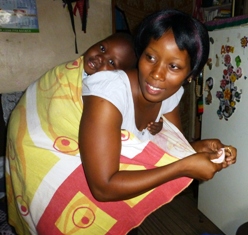 At blive mor er også vanskeligt i Uganda