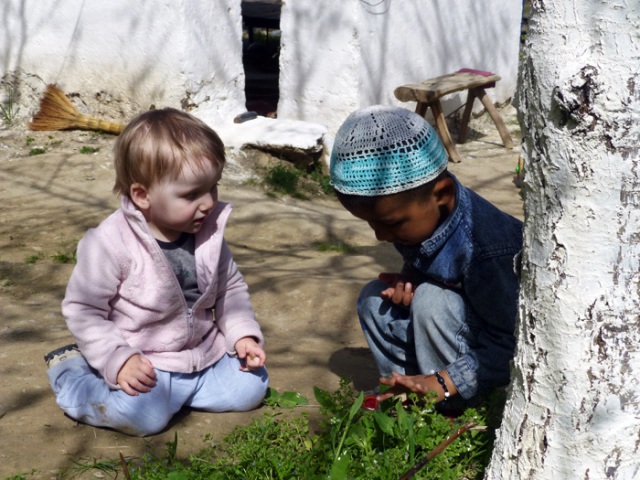 To familier mødes i Usbekistan